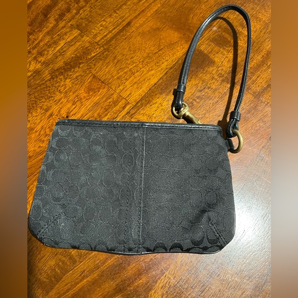Coach wristlet black with coach Cs! - Picture 3 of 3
